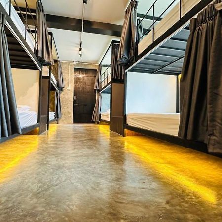 Adora Hostel Chiang Mai Luaran gambar